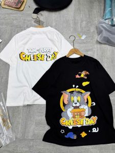 áo phông họa tiết Tom and Jerry