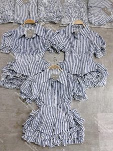 Áo Peplum Sọc Xanh